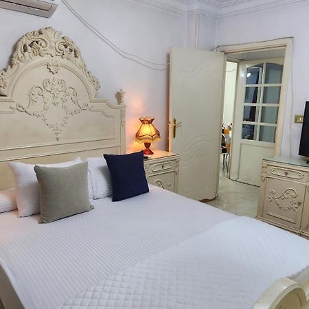 Elegant Apartment In Sheraton Heliopolis カイロ エクステリア 写真