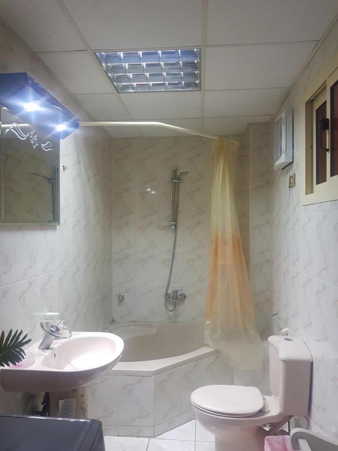 Elegant Apartment In Sheraton Heliopolis カイロ エクステリア 写真