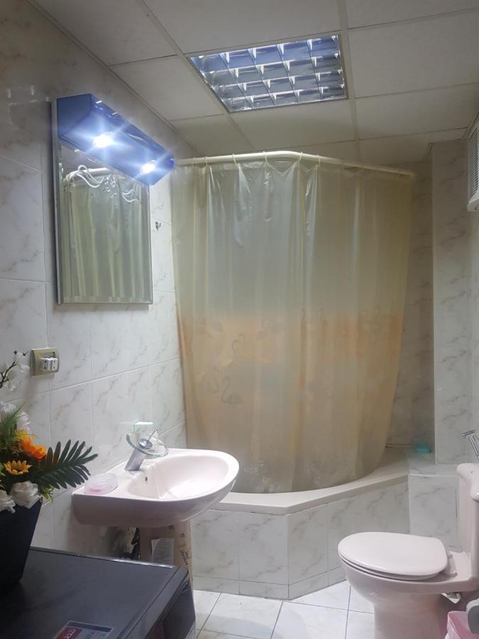 Elegant Apartment In Sheraton Heliopolis カイロ エクステリア 写真
