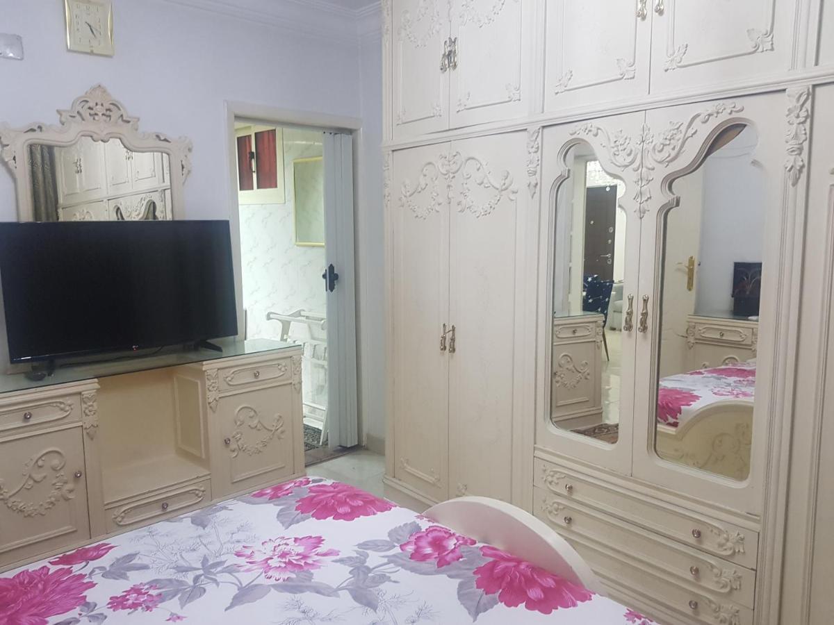 Elegant Apartment In Sheraton Heliopolis カイロ エクステリア 写真