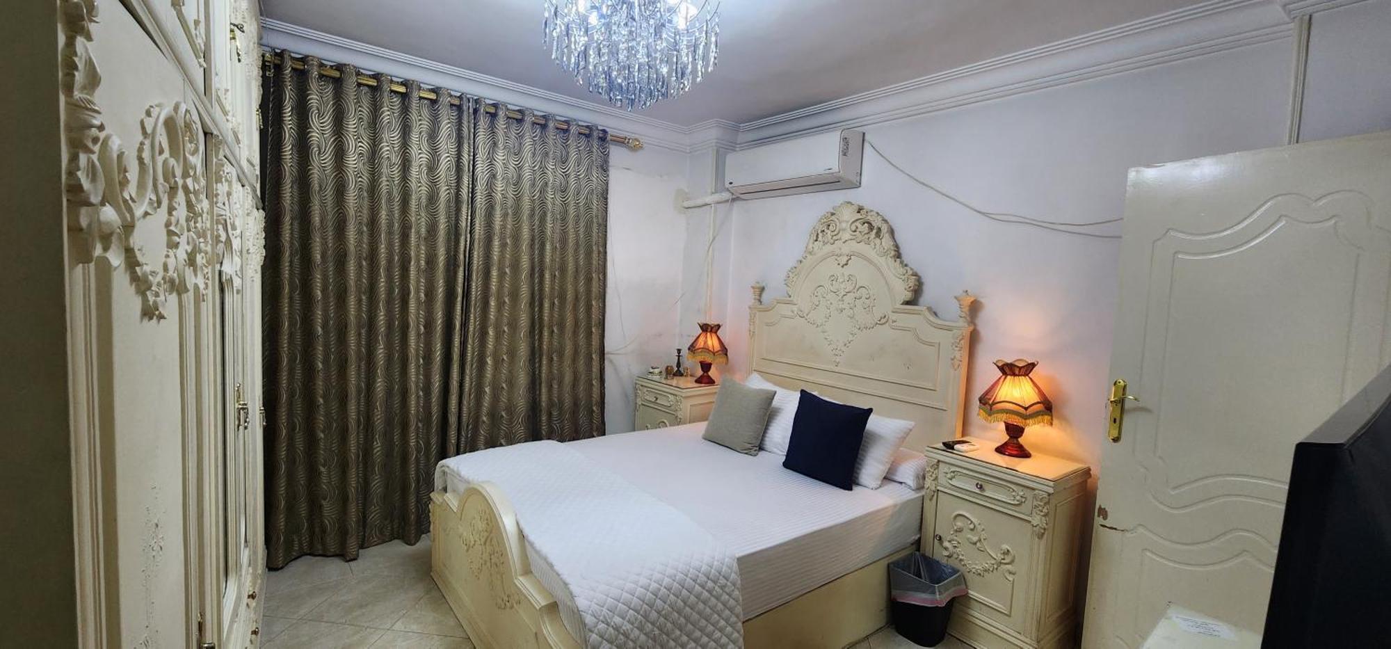 Elegant Apartment In Sheraton Heliopolis カイロ エクステリア 写真